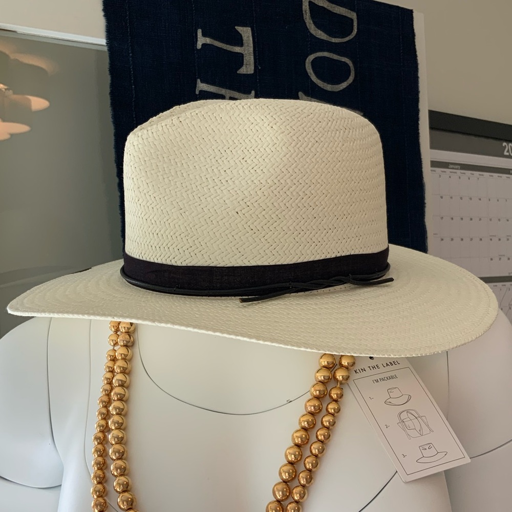 NEW w/tags Kin the Label adjustable, packable hat